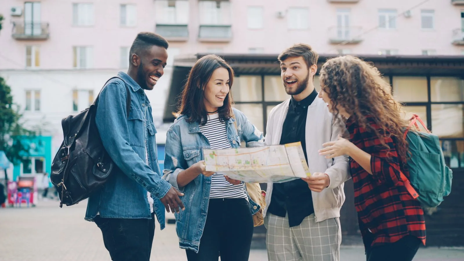 Friends enjoying a city trip together